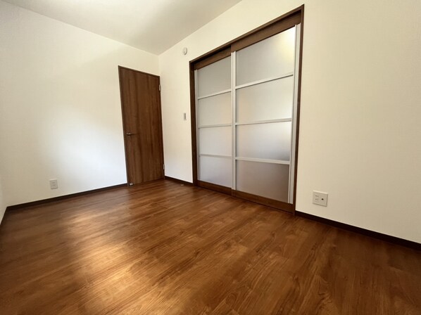 リュッケ御立中の物件内観写真